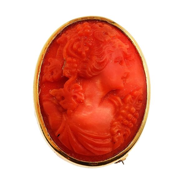 Coral cameo brooch