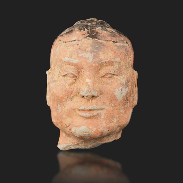 Testa di guerriero Liao in terracotta, Cina, Dinastia Han (206 a.C - 220 d.C), 140 a.C