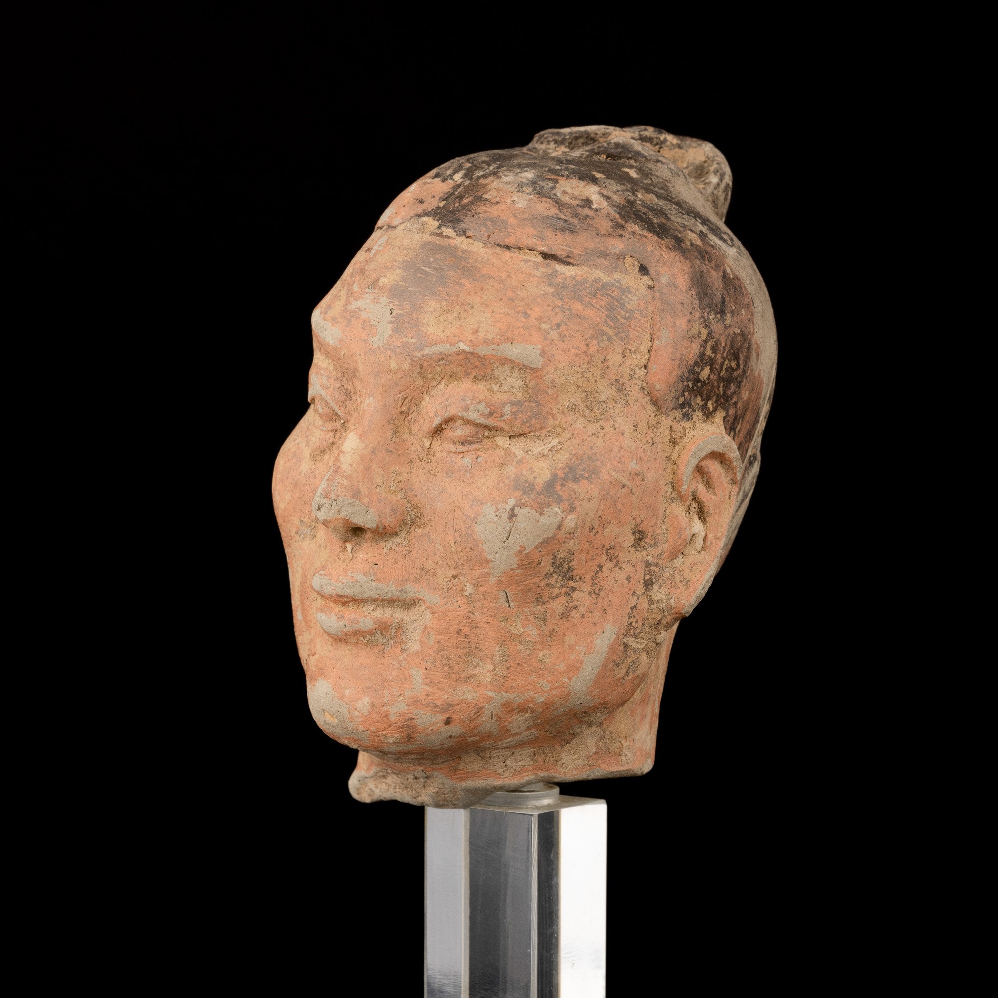Testa di Guerriero Liao in Terracotta, Cina, Dinastia Han (206 a.C - 220 D.C), 140 a.C