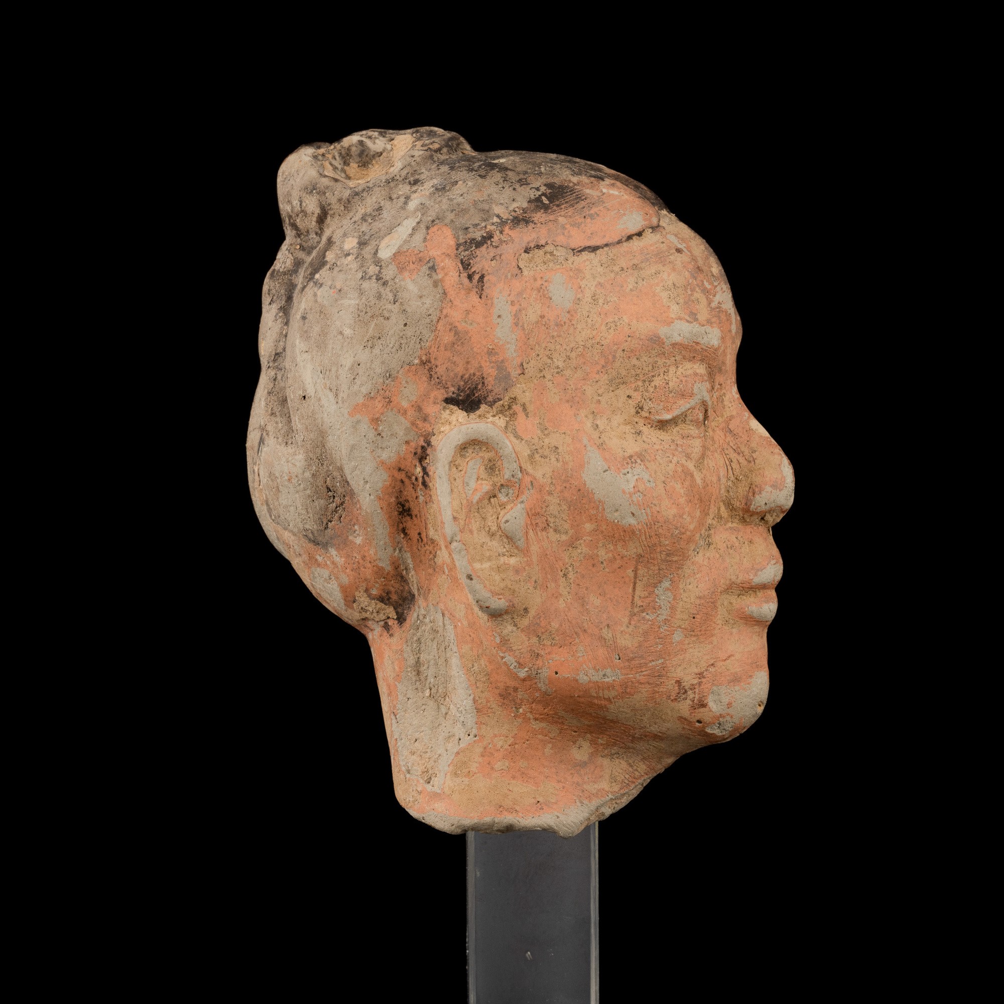 Testa di Guerriero Liao in Terracotta, Cina, Dinastia Han (206 a.C - 220 D.C), 140 a.C