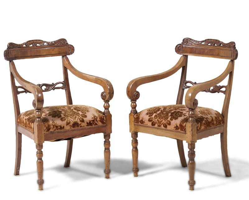 Coppia di poltrone in legno intagliato. XIX secolo  - Auction Antique - Cambi Casa d'Aste