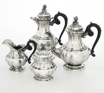 Servizio da Tè e Caffè. Argenteria Italiana del XX Secolo