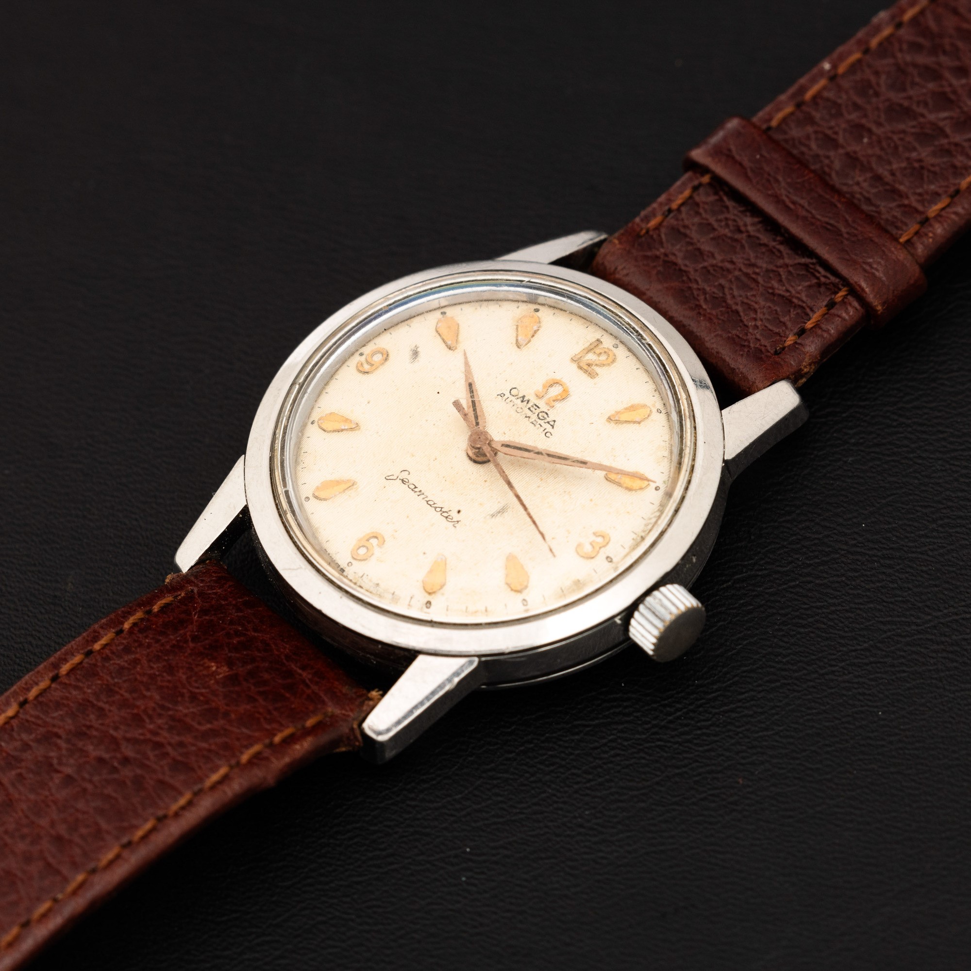 Omega - Seamaster in Acciaio Carica Manuale, Quadrante Argentè con Indici Applicati, 33 MM
