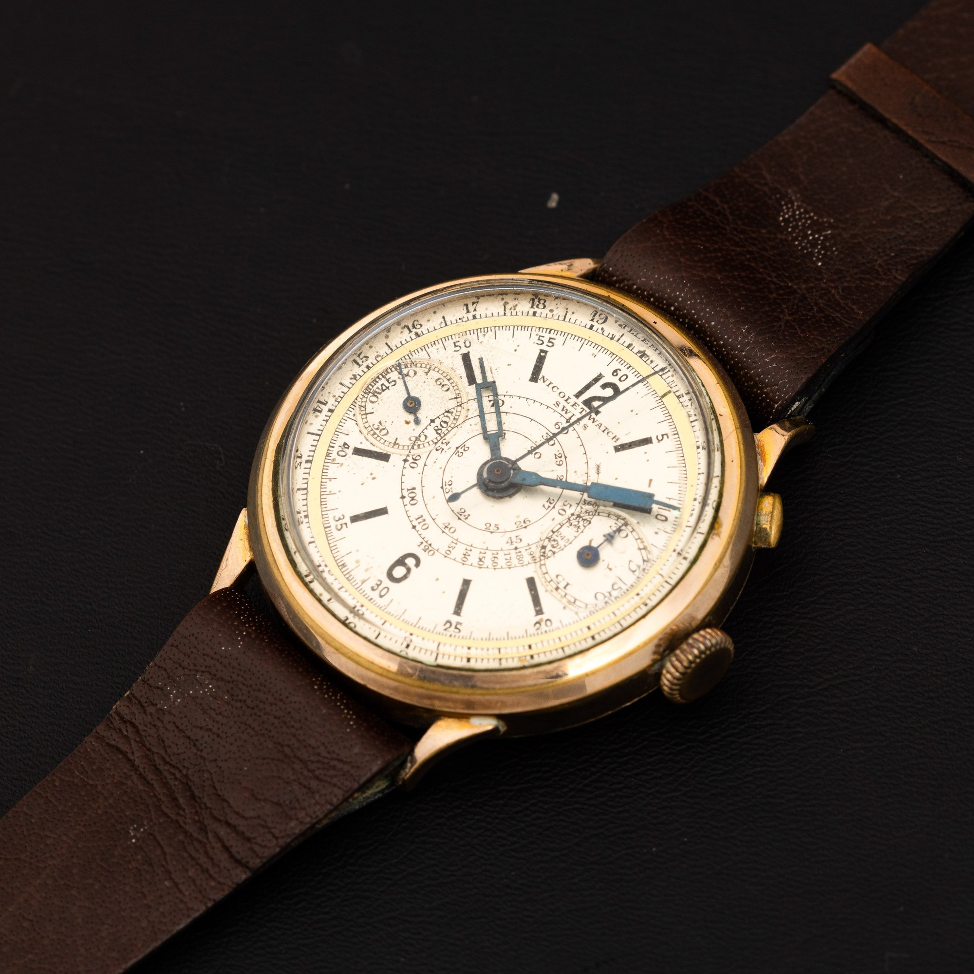 Nicolet Watch - Cronografo Monopulsante Laminato Carica Manuale, Quadrante Argentè con Scala Tach...
