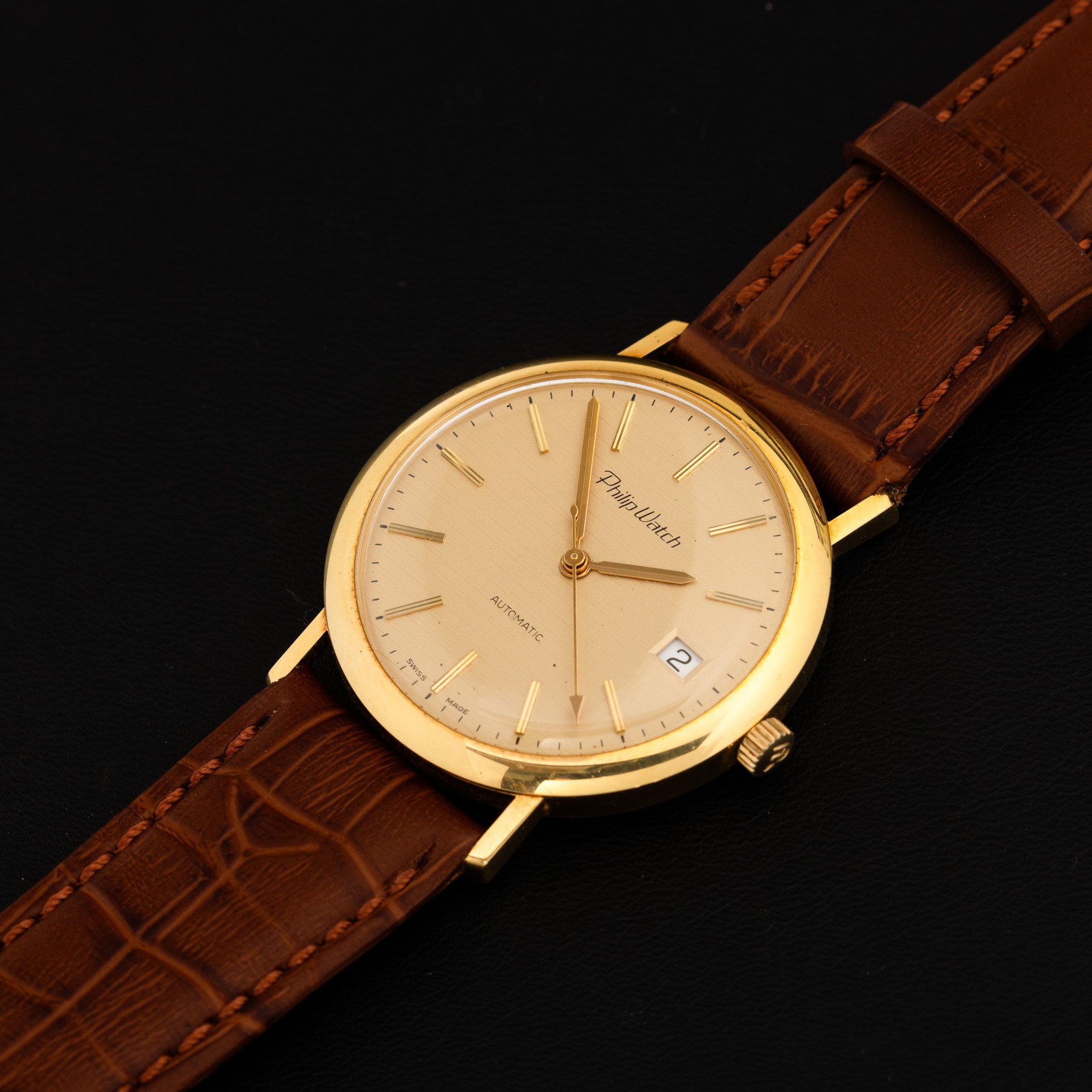 Philip Watch - Automatic con Datario in Oro Giallo 18k, Quadrante Champagne con Indici Applicati,...