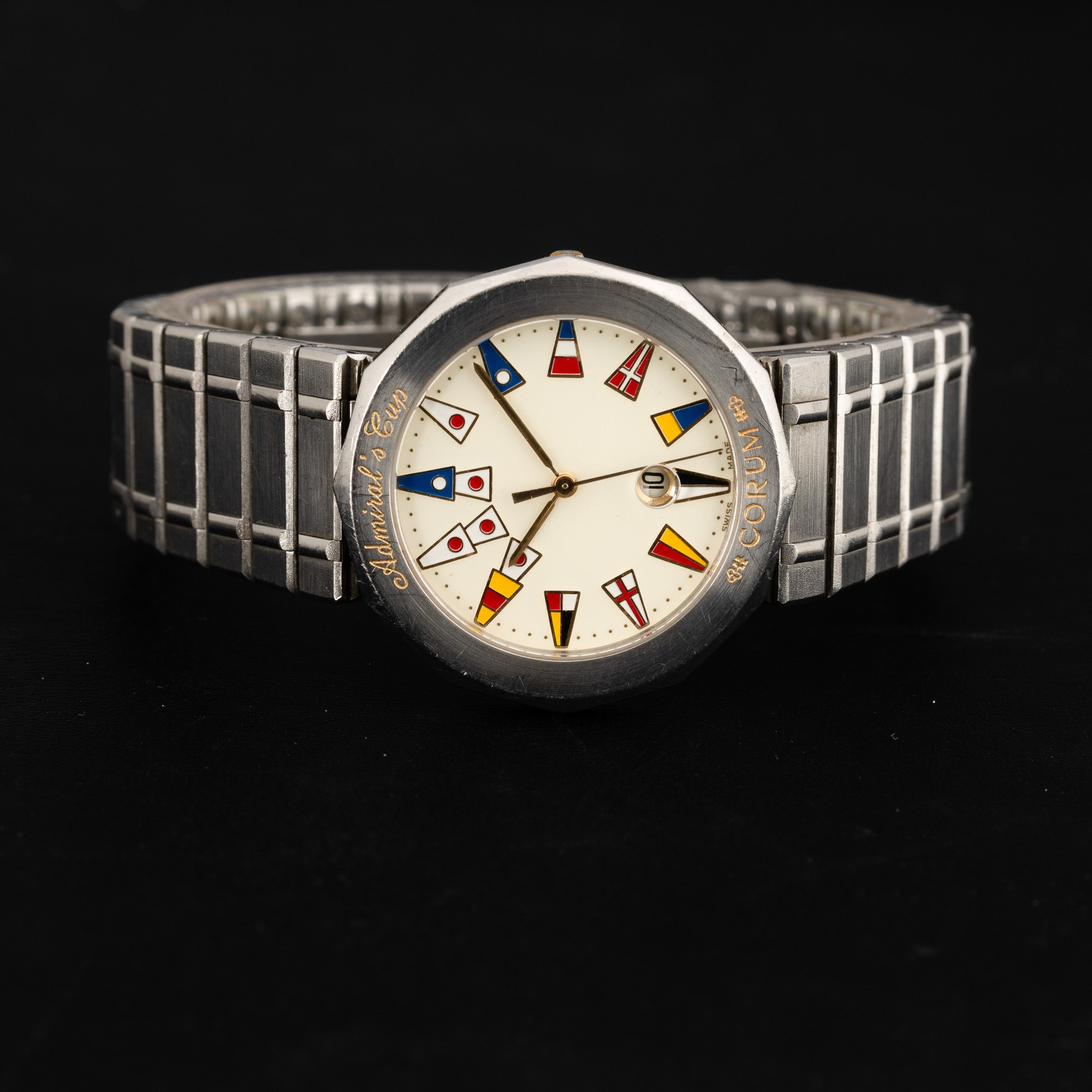 Corum - Admiral's Cup in Acciaio al Quarzo con Datario, Quadrante Bianco con Bandiere Marinare, 3...