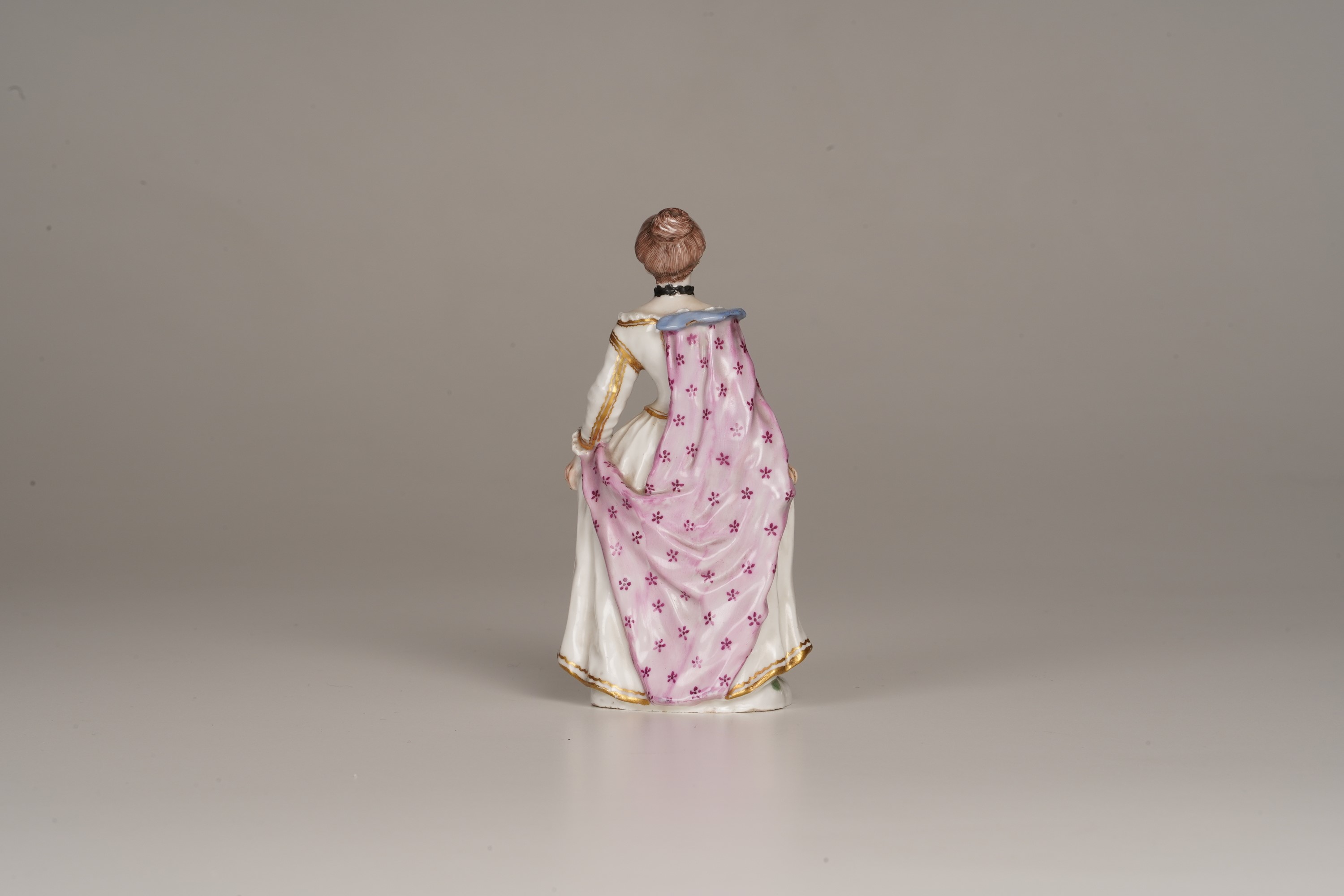 Rara Figurina di Colombinastrasburgo o Frankenthal, Manifattura di Paul-antoine Hannong, 1751-175...