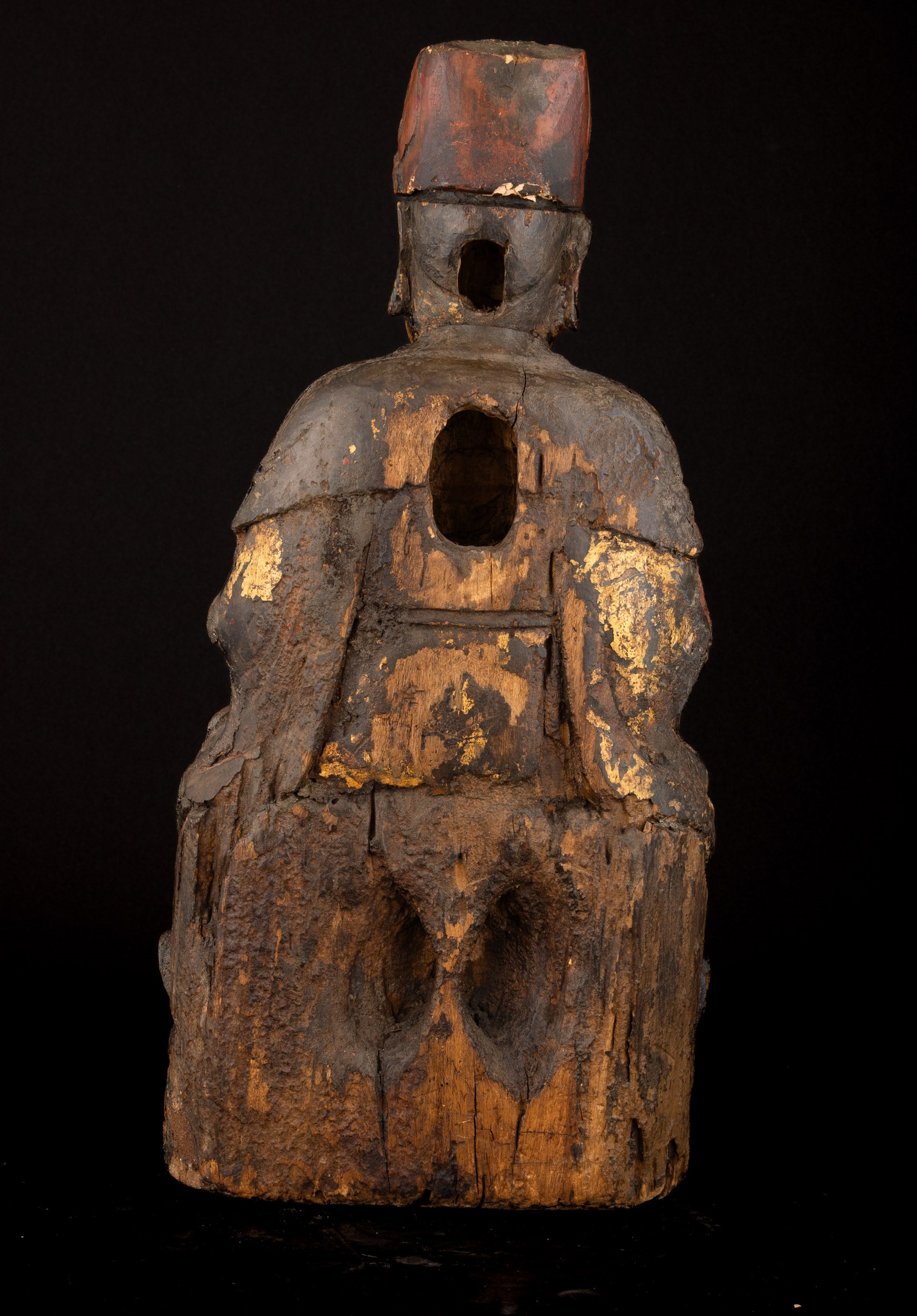 Figura di Buddha in Legno Dorato, Cina, Dinastia Qing, XIX Secolo