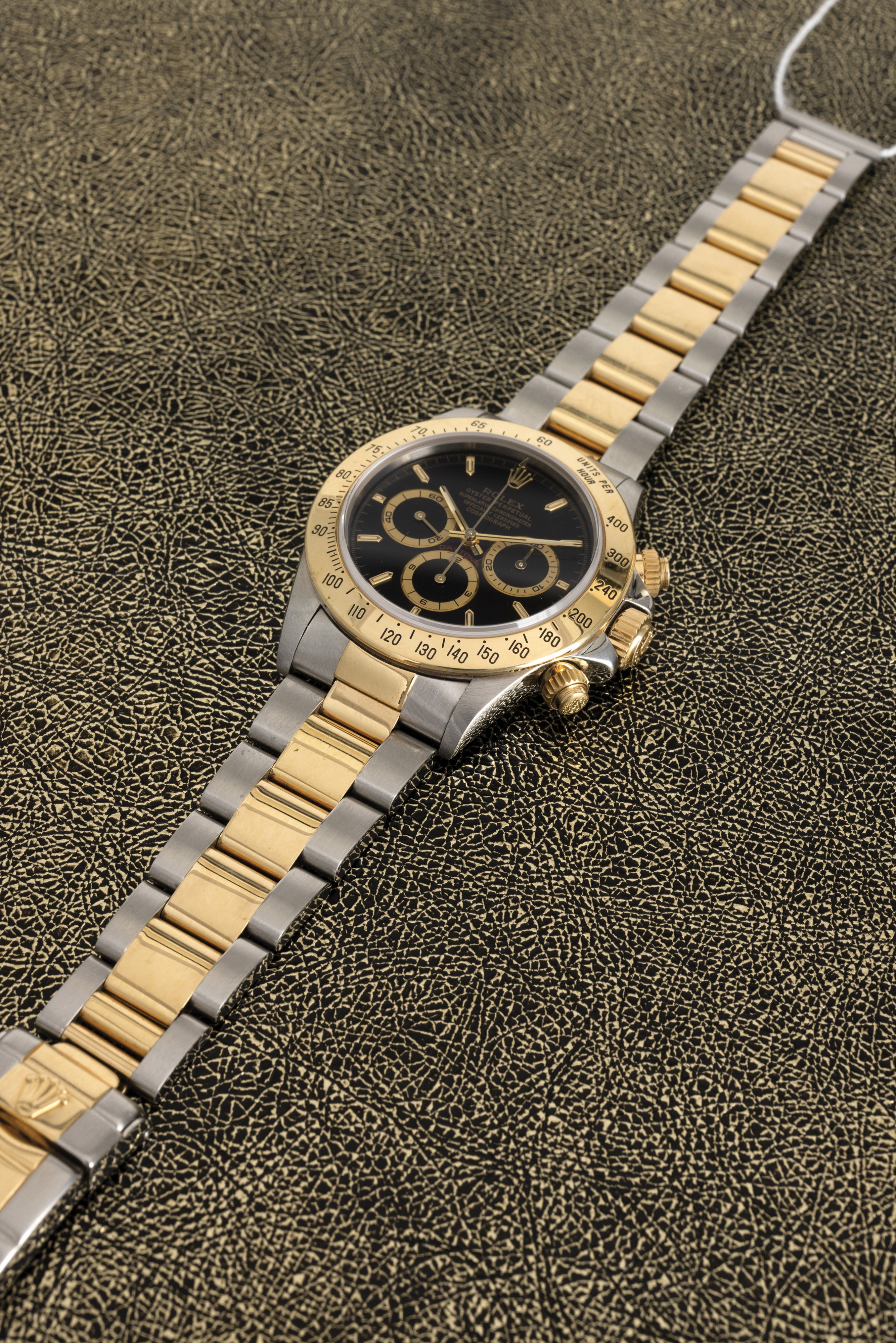 Rolex - Cosmograph Daytona Ref 16523 Acciaio e Oro, Quadrante Nero con Contatori Champagne e Brac...