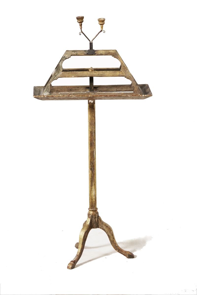 Leggio in legno laccato. XIX secolo  - Asta Antiquariato - Cambi Casa d'Aste