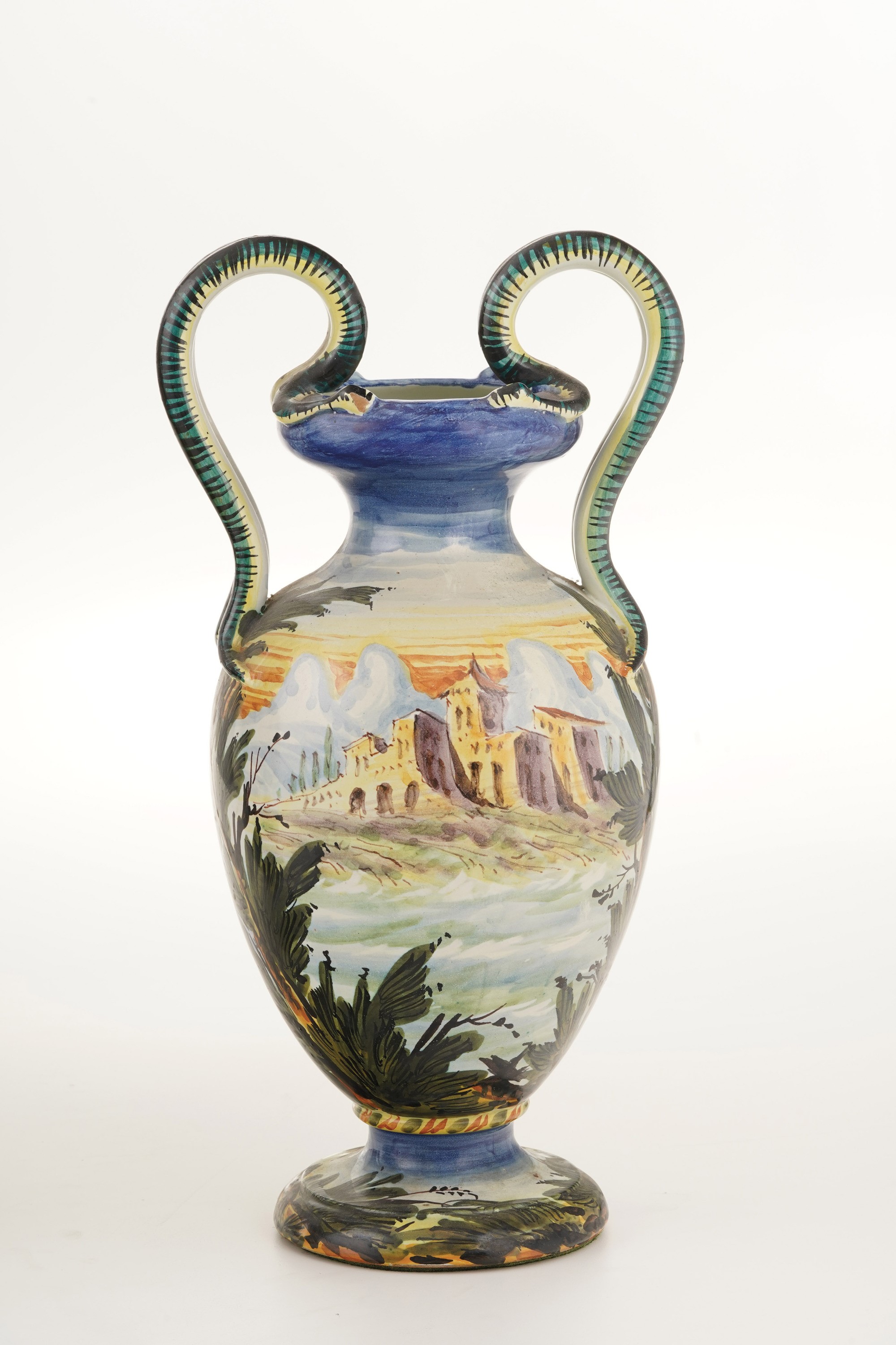 Coppia di Vasi Biansati in Maiolica. XX Secolo