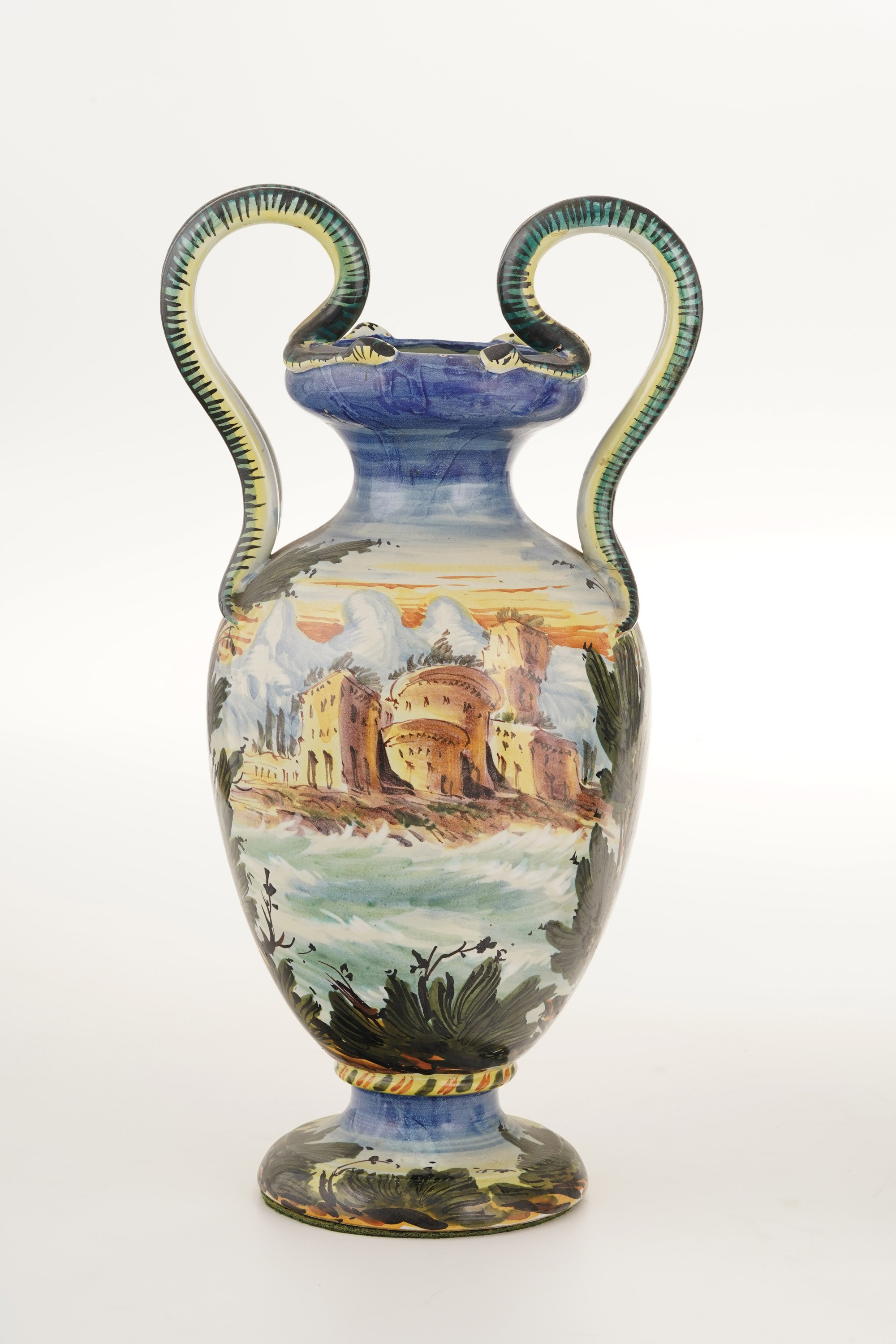Coppia di Vasi Biansati in Maiolica. XX Secolo