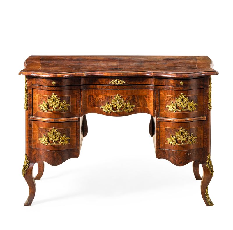 Scrittoio in stile Luigi XV. XIX-XX secolo  - Auction Italian Mansions - Cambi Casa d'Aste