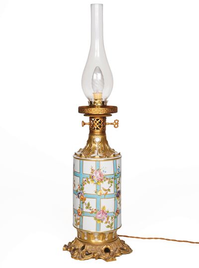Vaso Montato a Lampada.francia, Probabilmente Parigi, Manifattura le Tallec, XX Secolo.