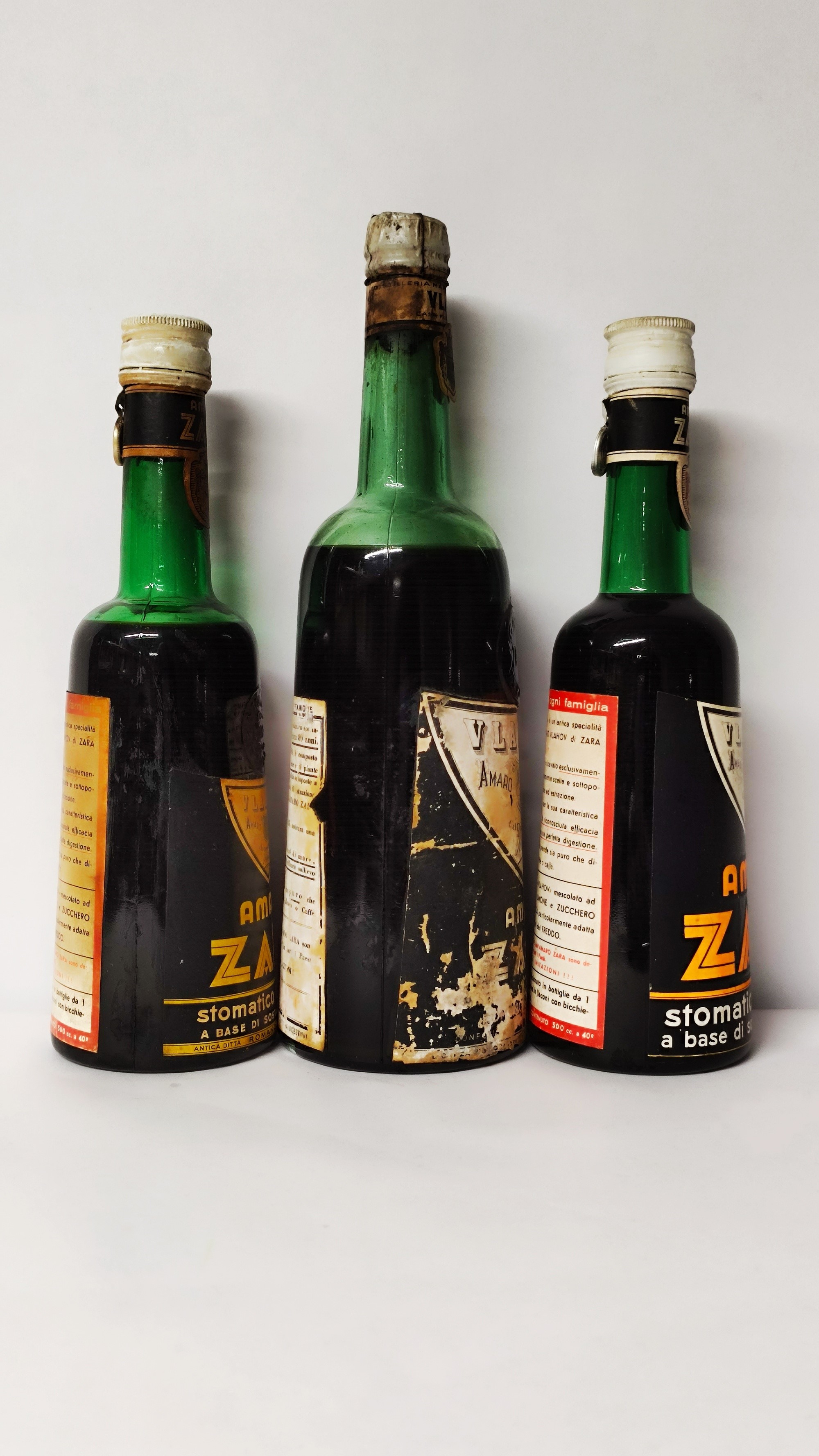 Zara Vlahov, Amaro
