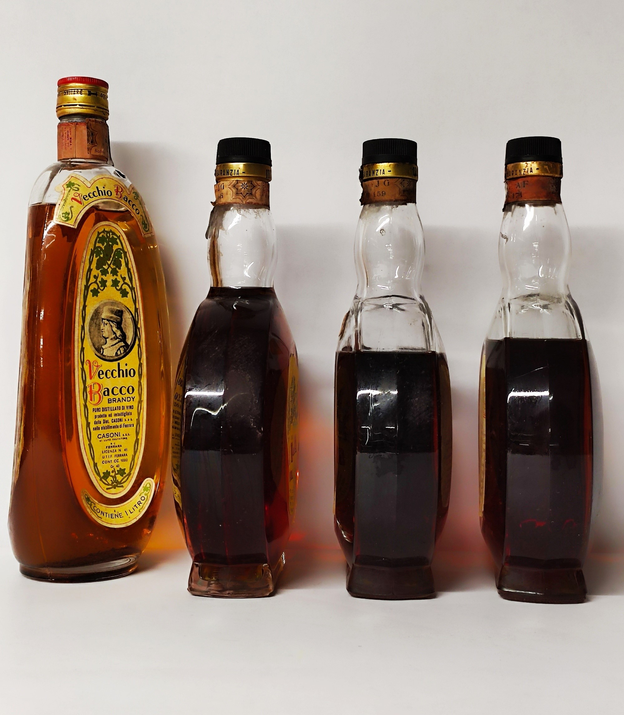 Vecchio Bacco, Oro Pilla, Brandy