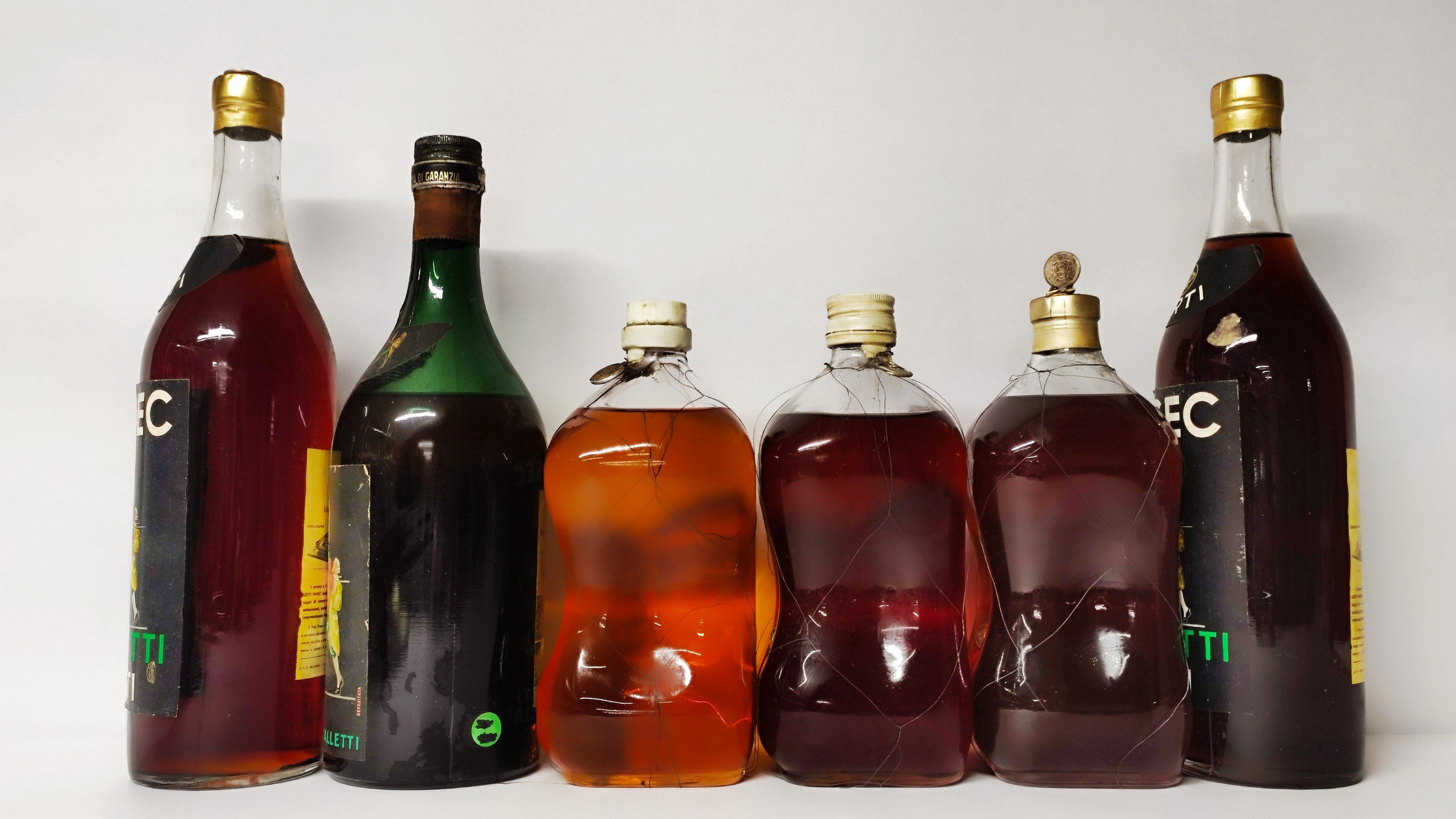 Sarti Finsec, Brandy Italiano