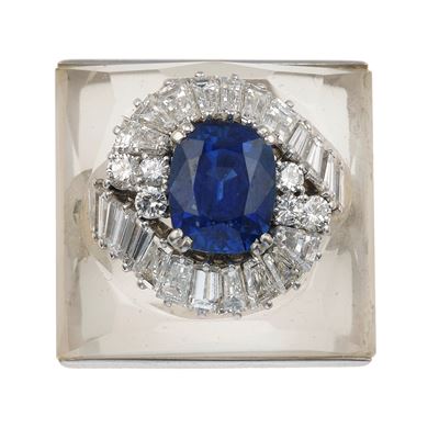 Anello con Zaffiro e Diamanti