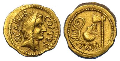 Giulio Cesare - A. Hirtius. Aureo, Anno 46 a.C.