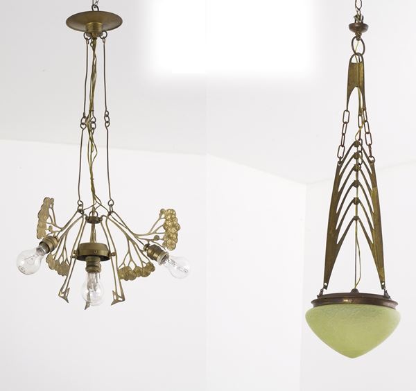 Due lampadari diversi in metallo. XX secolo