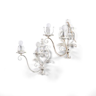 Coppia di Appliques a Due Luci in Metallo. XX Secolo