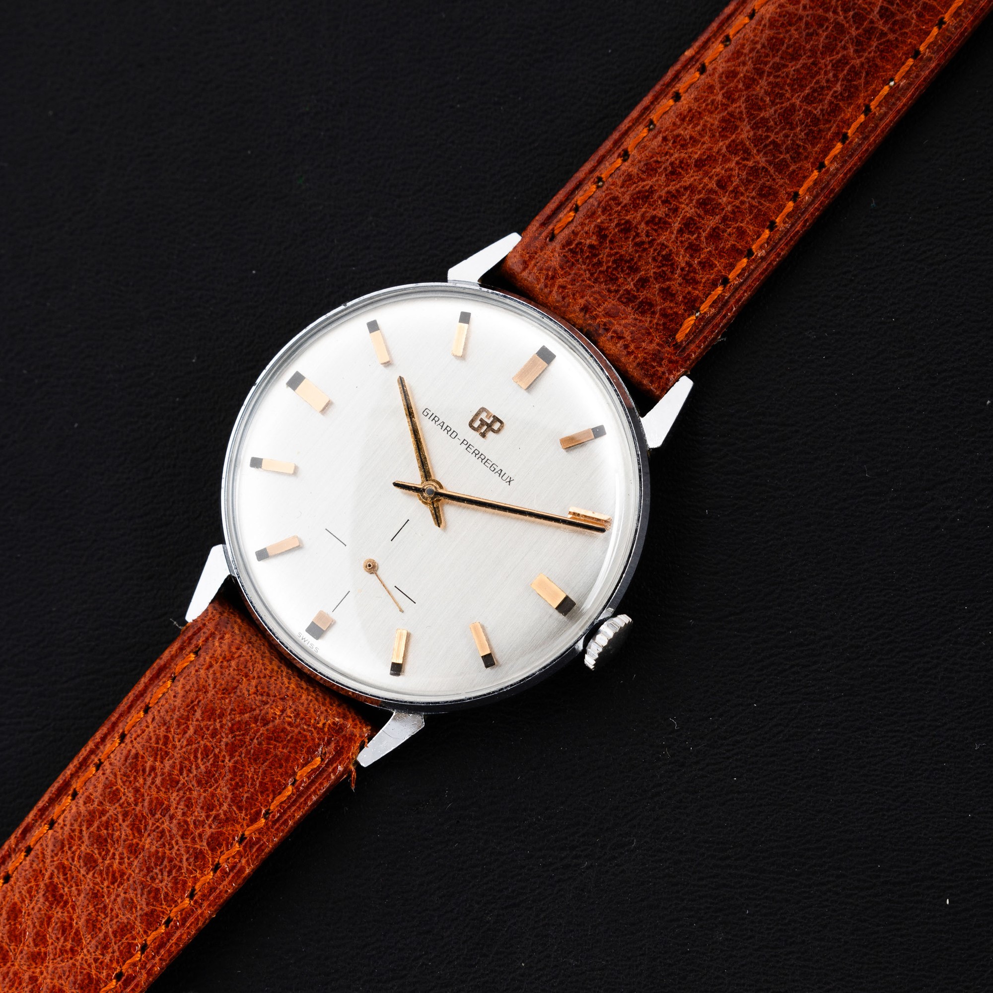 Girard - Perregaux - Solo Tempo in Acciaio, Carica Manuale, Quadrante Argentè con Indici Applicat...
