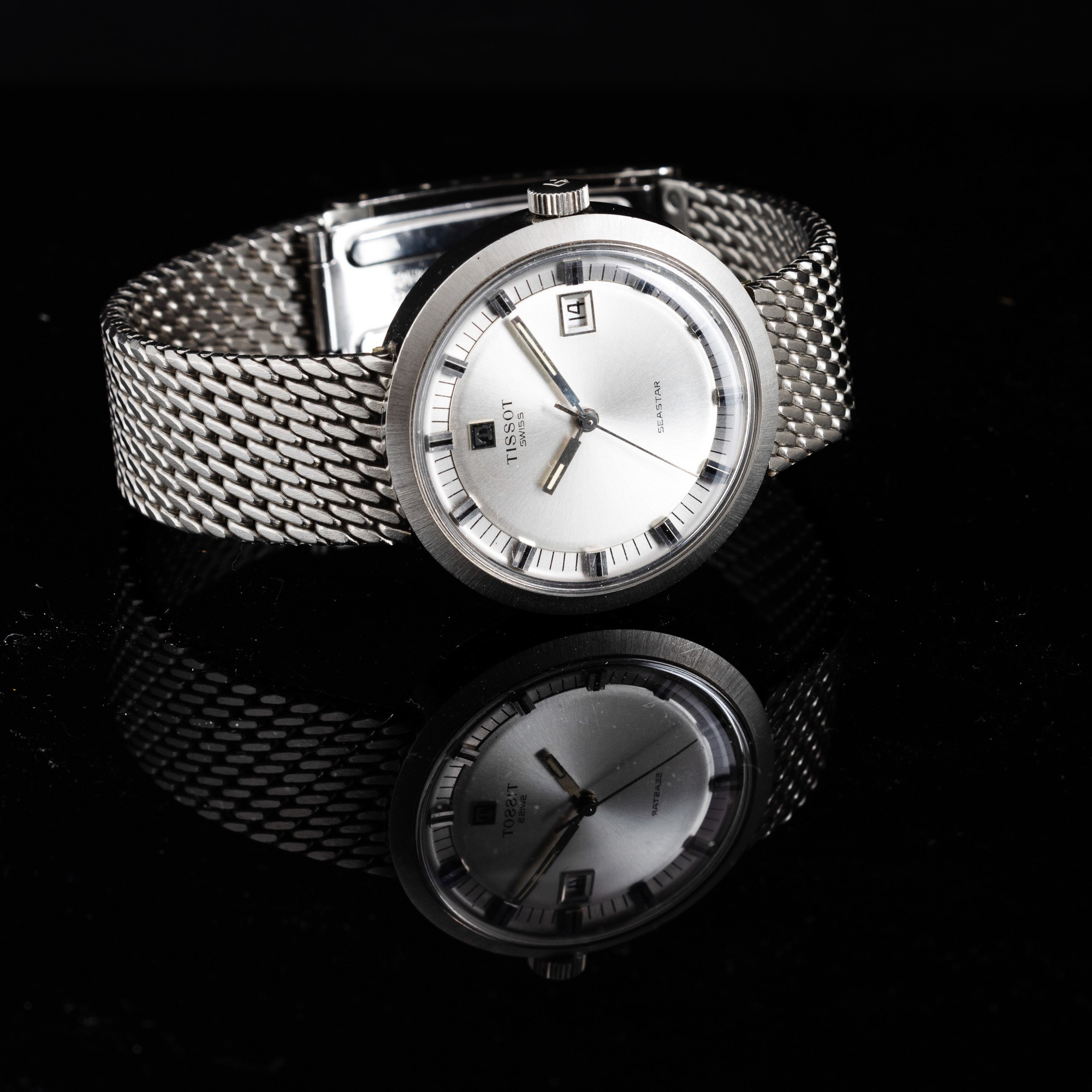 Tissot - Seastar in Acciaio con Bracciale Integrato Carica Manuale, Quadrante Argentè con Indicaz...