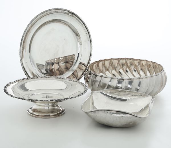 Lotto di oggetti in argento. Varie manifatture italiane del XX secolo