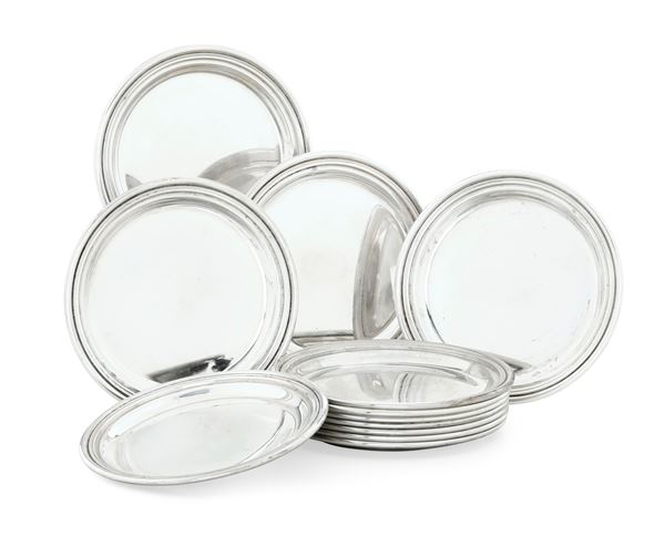 Dodici piattini. Argenteria italiana del XX secolo