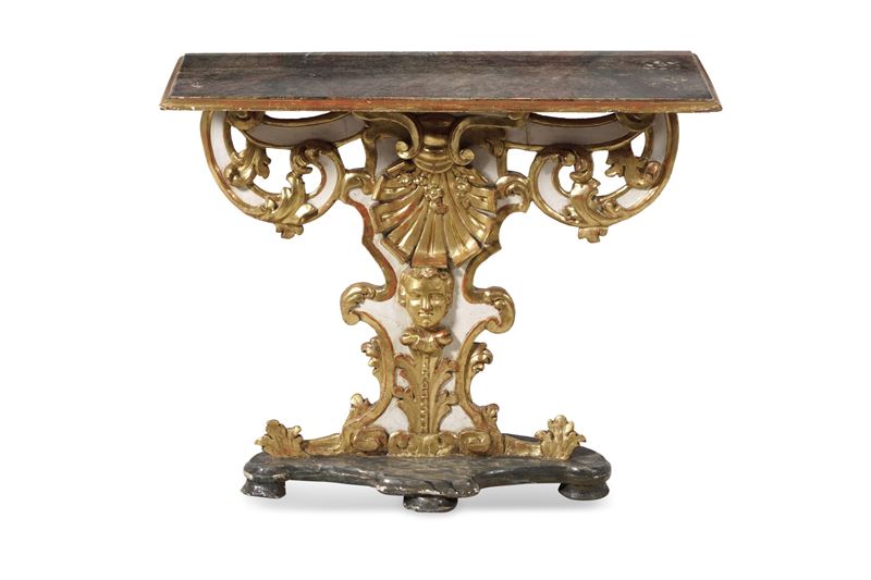 Consolle in legno intagliato, laccato e dorato. Costruita con elementi antichi  - Asta Antiquariato - Cambi Casa d'Aste