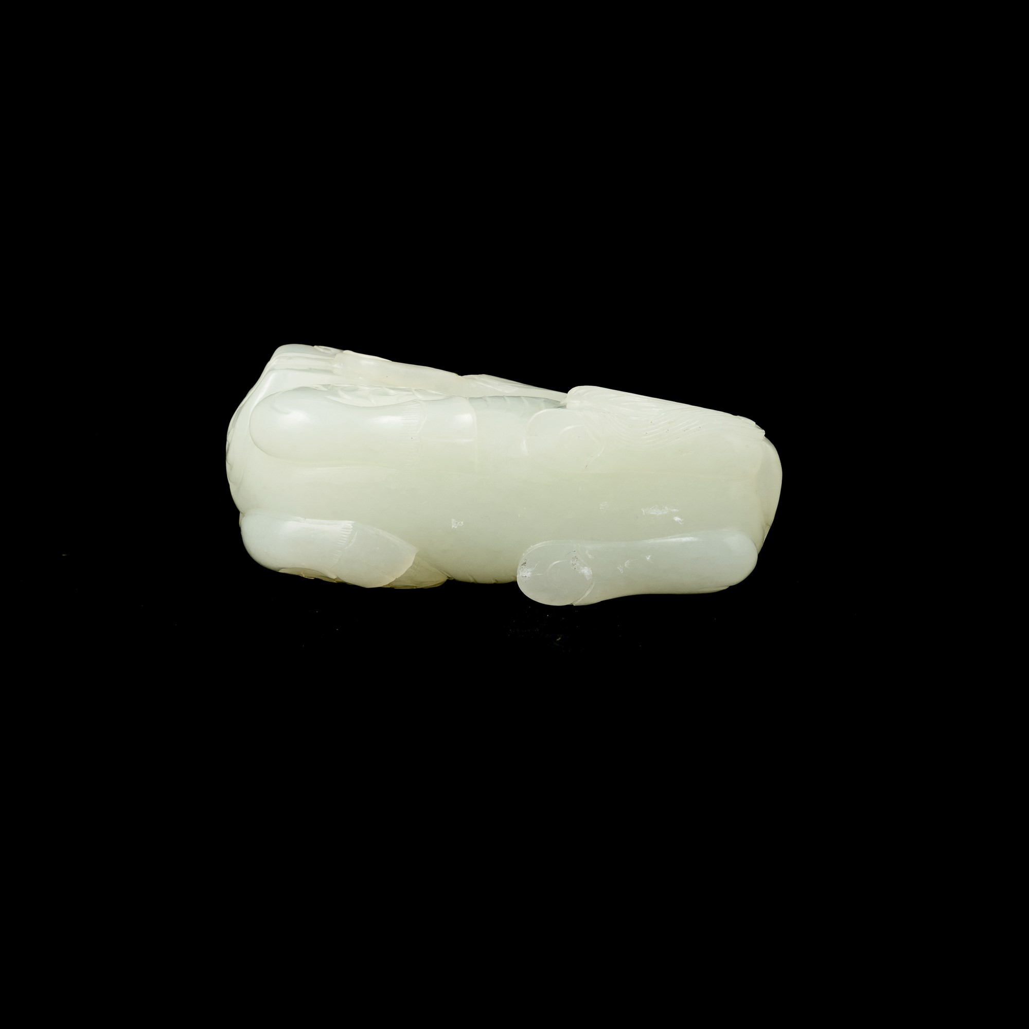 Figura di Giada Bianca Raffigurante Gatto, Cina, Dinastia Qing, XIX Secolo