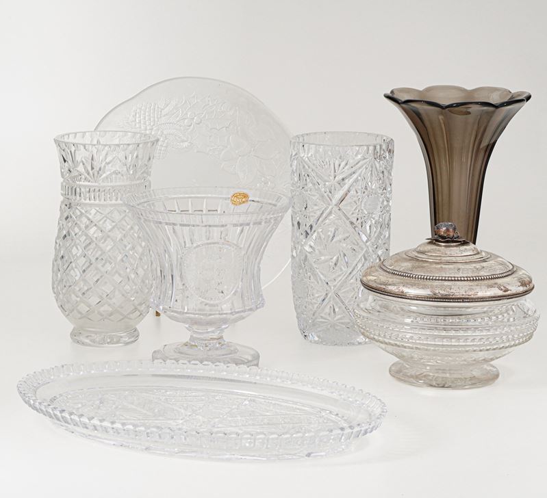 Lotto misto di vasi e oggetti in vetro  - Auction Antiques - Cambi Casa d'Aste