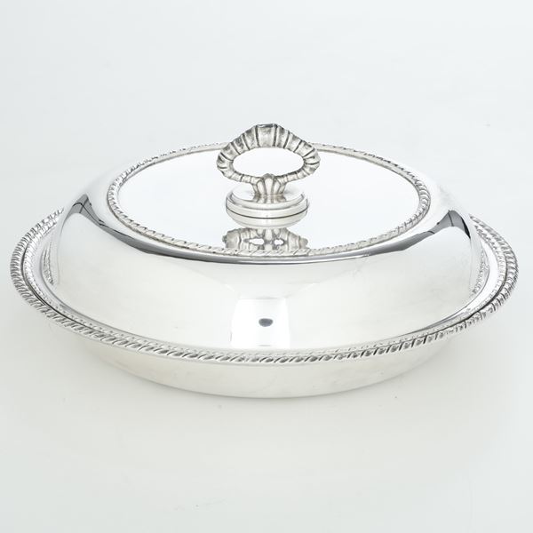 Legumiera. Argenteria italiana della prima metà del XX secolo