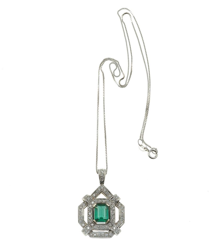 Emerald and diamond pendent  - Auction Jewels - Cambi Casa d'Aste