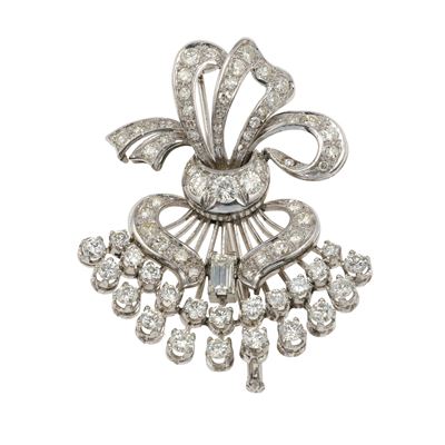 Spilla con diamanti, montatura in oro bianco 750/1000