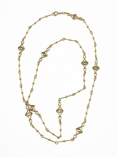 Lunga collana in oro giallo 750/1000