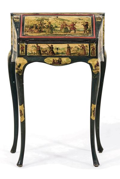 Piccola Ribalta in Legno Laccato Decorato Ad Arte Povera. Venezia, XVIII Secolo