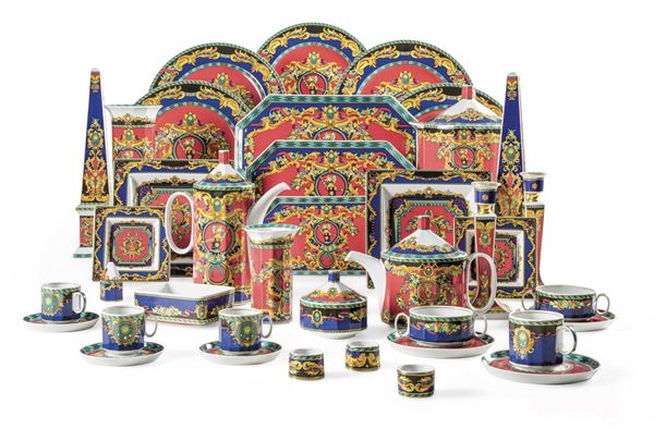 Servizio da tavola Versace "Le Roi Soleil" Germania, Manifattura Rosenthal, disegno di Gianni Versace, XX secolo 