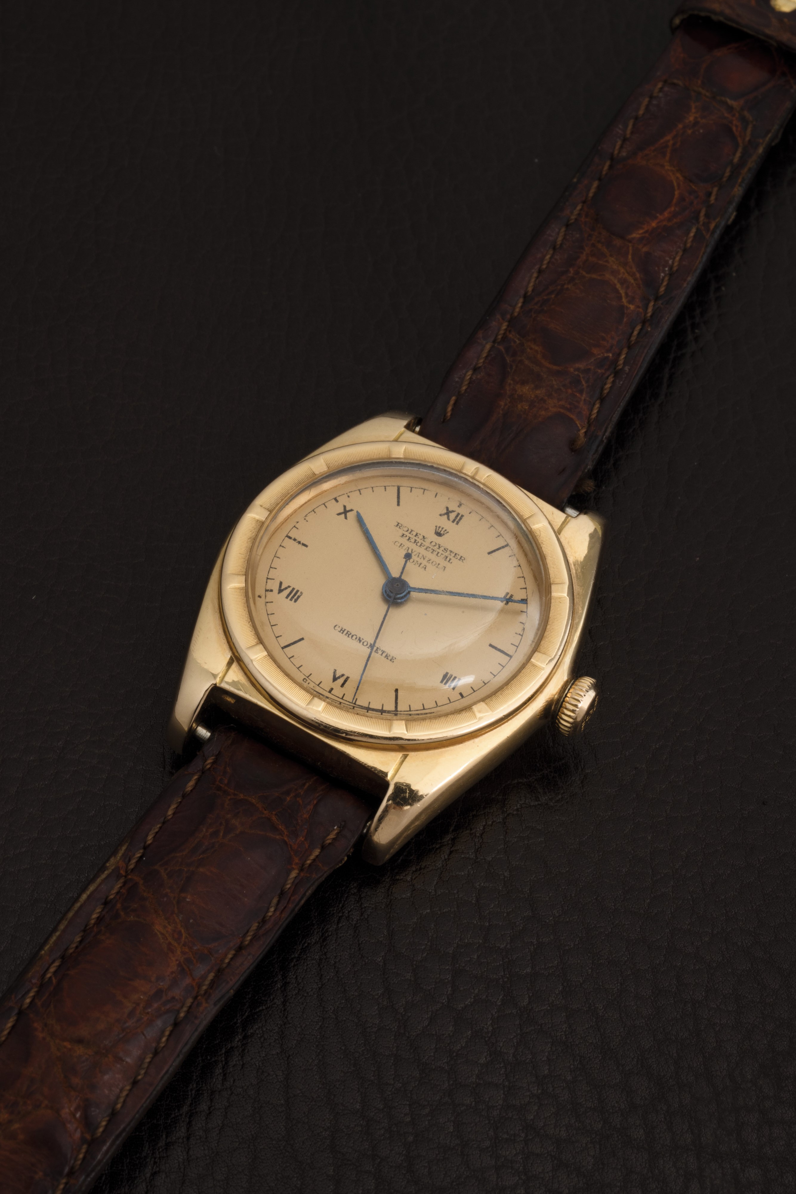 Rolex - Oyster Perpetual Ovetto Ref 5015 in Oro Rosa Quadrante Rosa Personalizzato per Cravanzola...