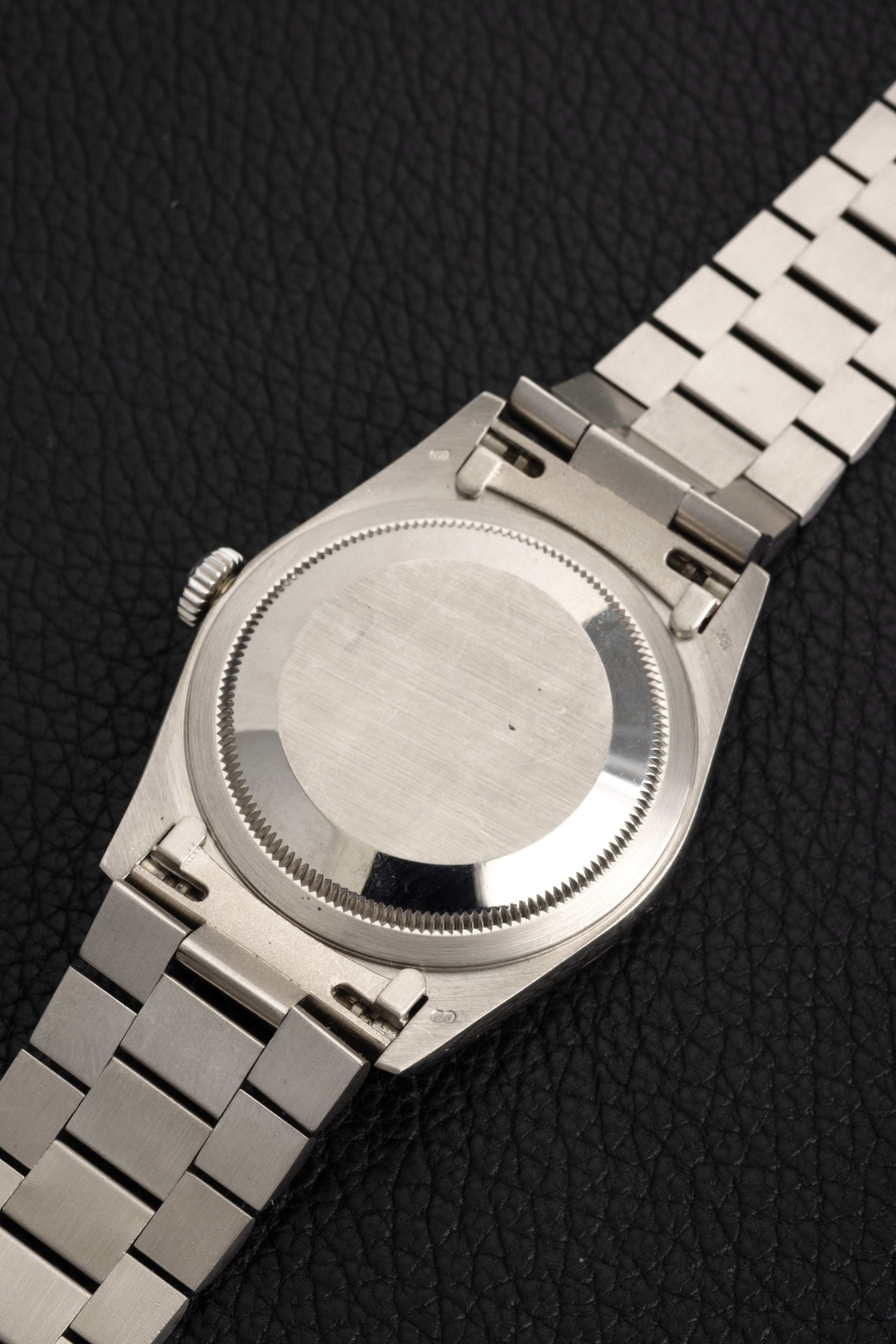 Rolex - Elegante Daydate, Ref 18239, in Oro Bianco 18k, Quadrante Argentè con Indici in Diamanti,...