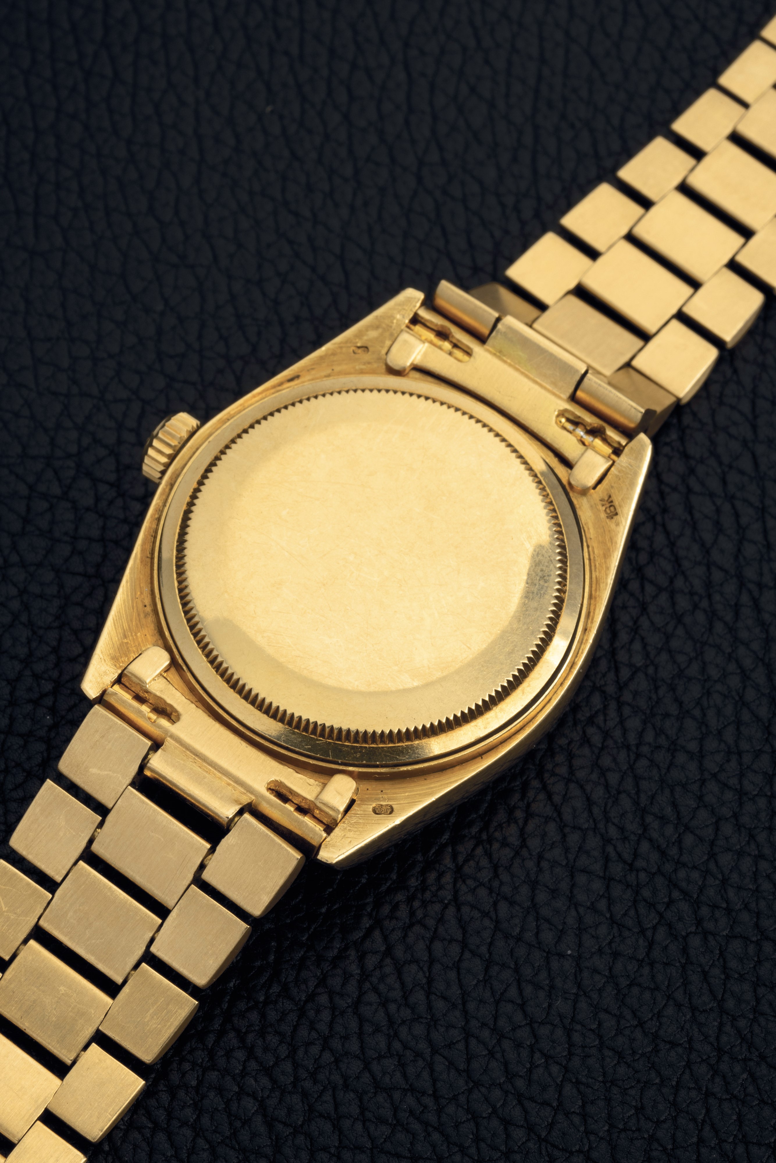 Rolex - Elegante Daydate in Oro 18k, Ref 18038, Quadrante Champagne "pinball", Bracciale Presiden...