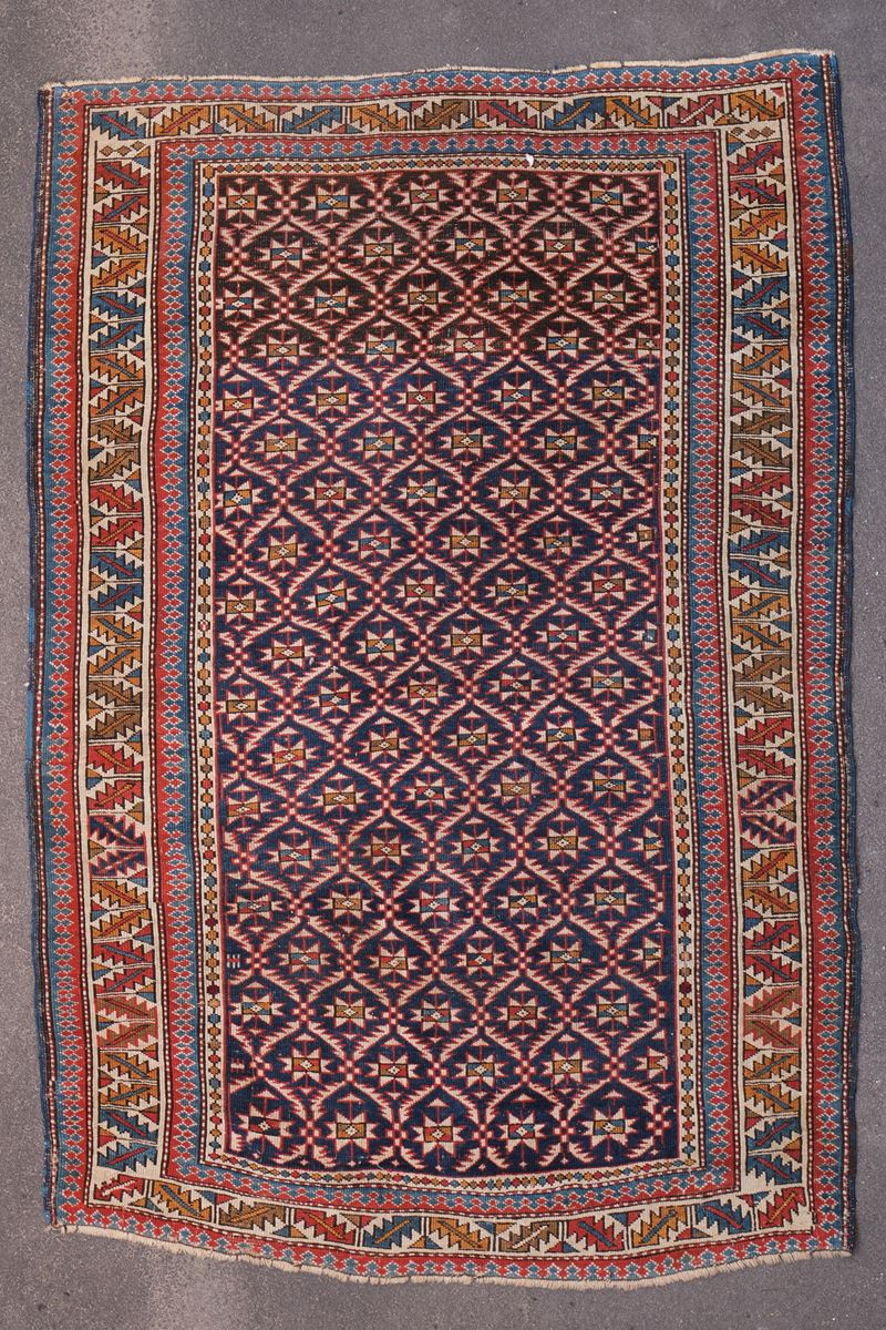 Tappeto Shirvan, Caucaso fine XIX inizio XX secolo  - Asta Tappeti Antichi - Cambi Casa d'Aste