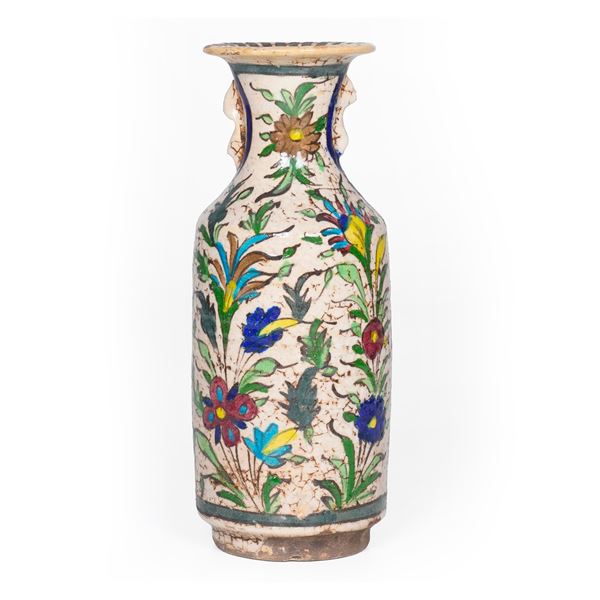 Vaso. Persia (?), XIX secolo.