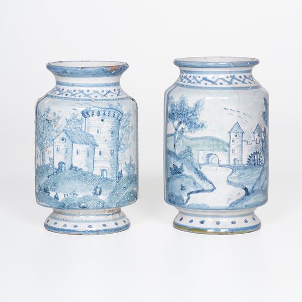 Coppia di albarelli. Probabilmente Napoli, XX secolo.