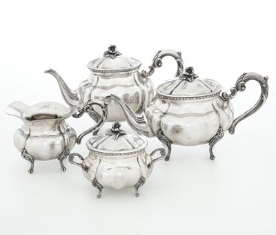 Servizio da Tè e Caffè. Argenteria Italiana del XX Secolo, Argentiere L.a.M. di Segre & C., Verce...