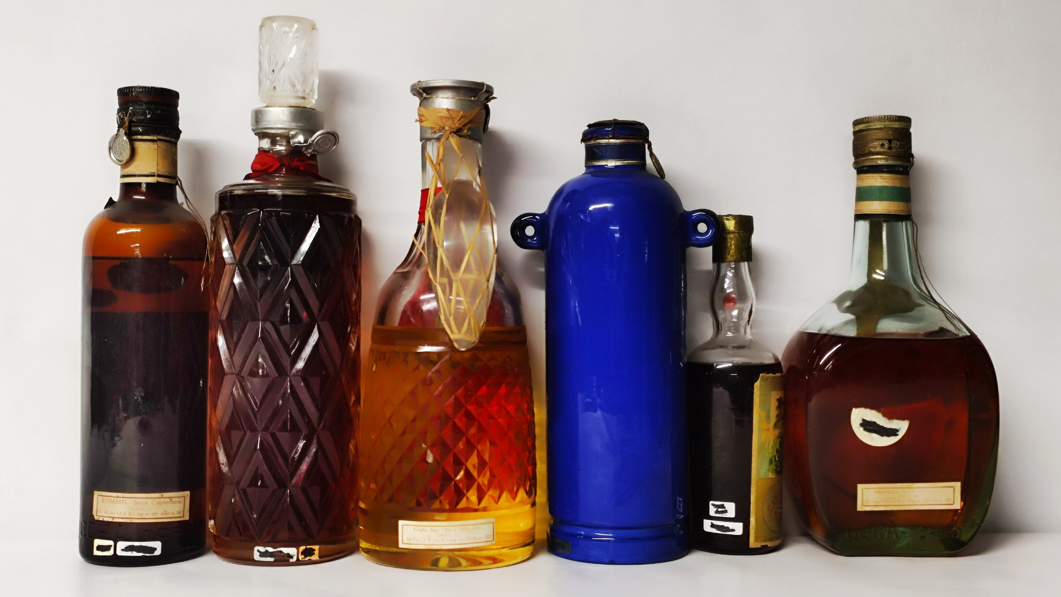 Cora Collezione, Liquore