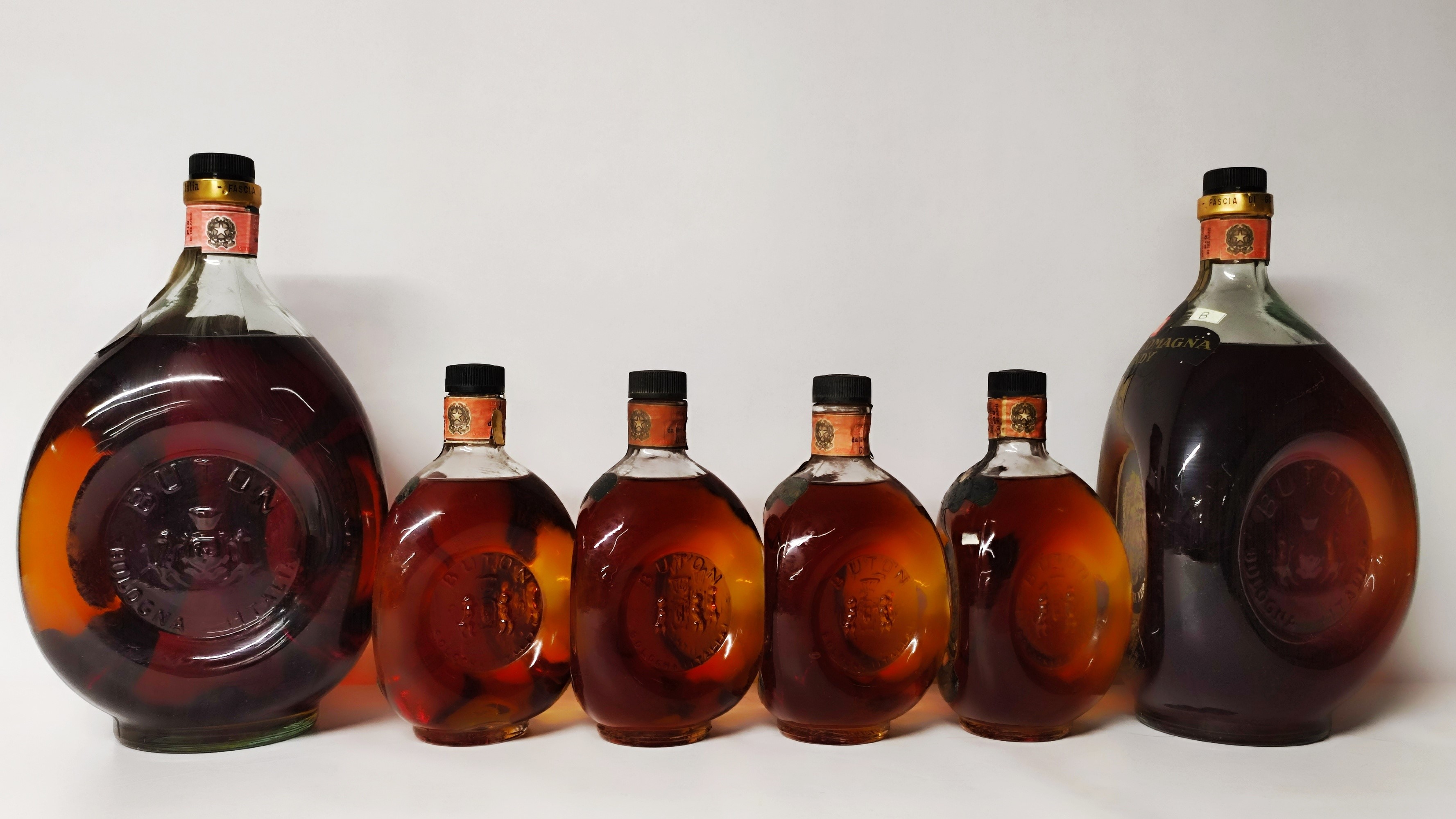 Vecchia Romagna Etichetta Nera, Brandy