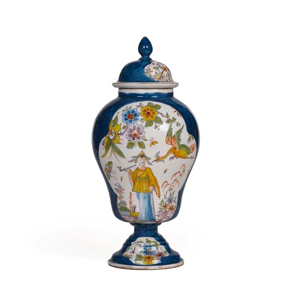 Vaso con coperchio. Probabilmente Lombardia, XX secolo.