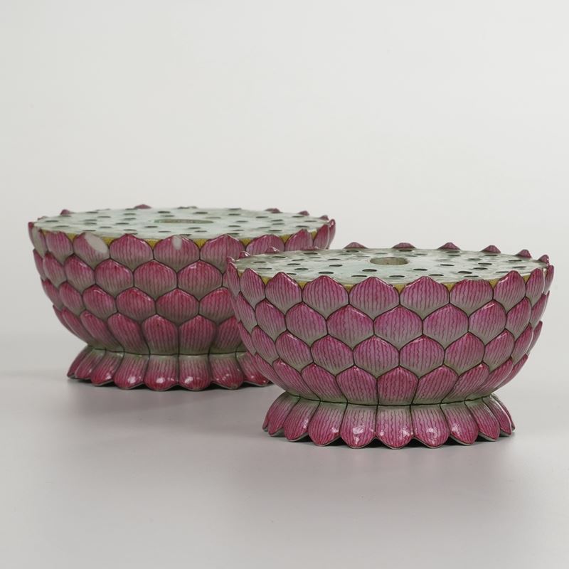 Coppia di vasi. Cina, Famiglia Rosa, Dinastia Qing, 1644-1911.  - Asta Ceramiche e vetri  - Cambi Casa d'Aste