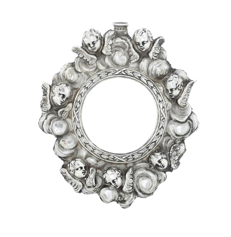 Manifattura europea del XVIII secolo (apparentemente priva di punzonatura) Cornice  - Asta Argenti da Collezione - I - Cambi Casa d'Aste